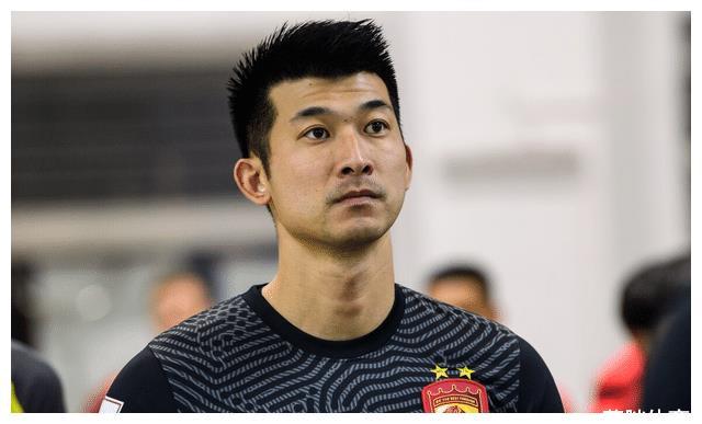 包含深圳新军：南粤绿城斩获连胜，表现可圈可点的词条